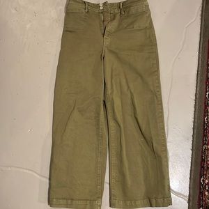 Wide legged cropped jeans